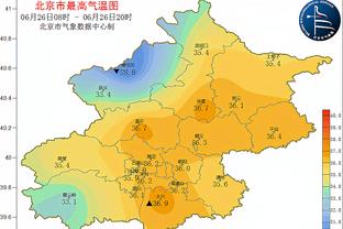 Hai cái gậy đầu tiên! Clay và Cumming cộng với 13 điểm trong hiệp 1, cao nhất toàn đội.